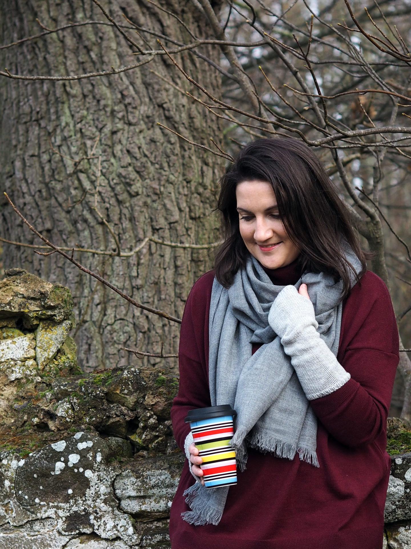 Cosy scarf and mittens from Dinadi